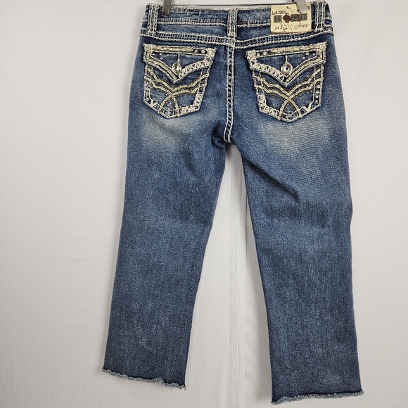 L A idol rhinestone embroidery embellished raw hem capri jeans size 9 - Picture 12 of 13